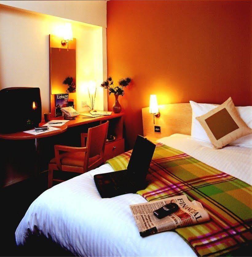 Premier Inn Glasgow City Centre - Argyle Street Exterior foto